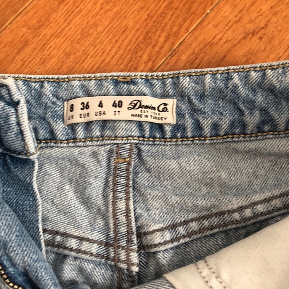 Jean shorts - Picture 2 of 3